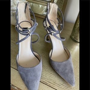 Shoes- like new- last day